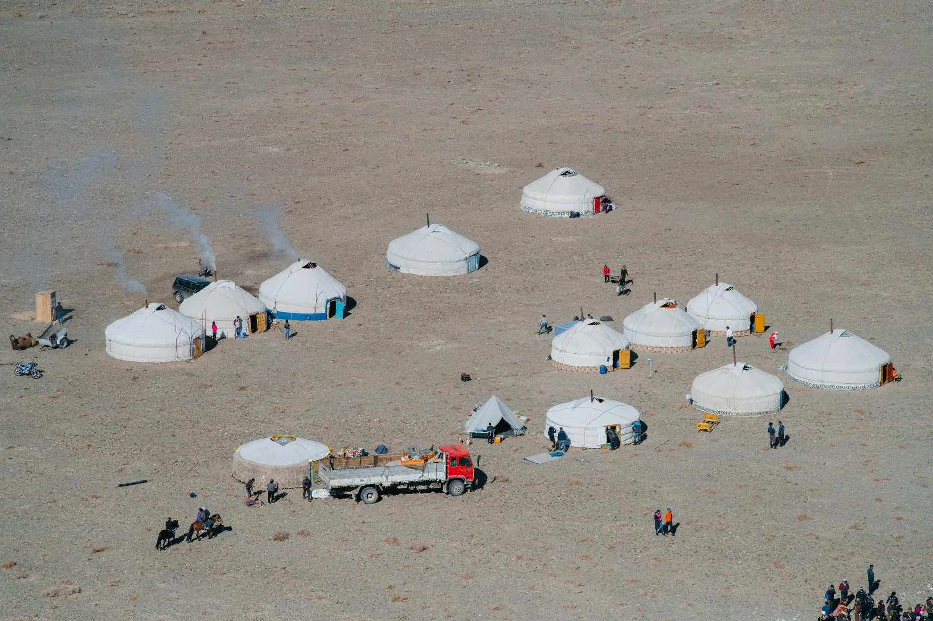 ️ Les camps thermaux de Tsenkher : dormir au bord des sources
